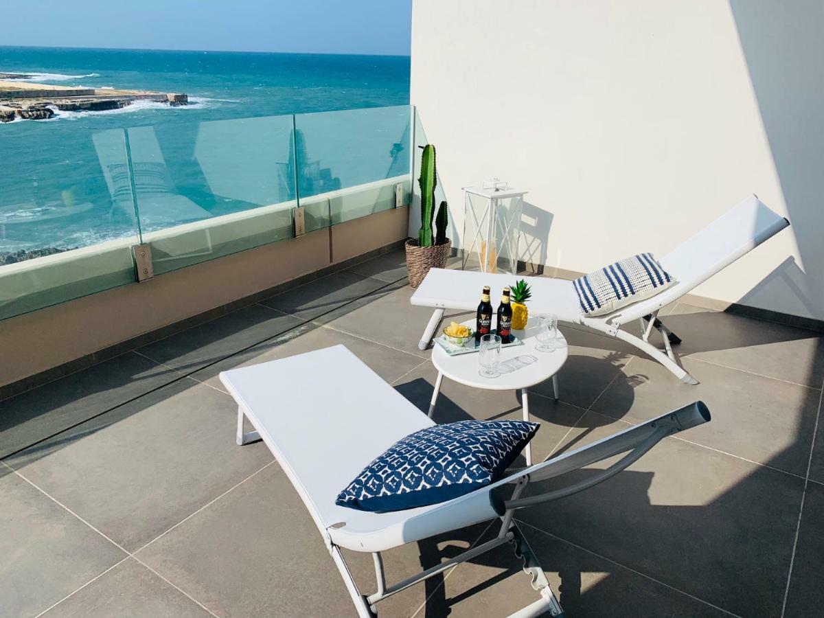 Ferienwohnung Fly On The Sea Monopoli Exterior foto