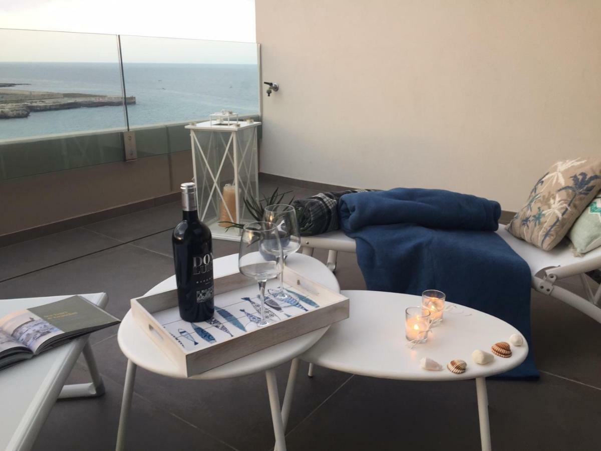 Ferienwohnung Fly On The Sea Monopoli Exterior foto
