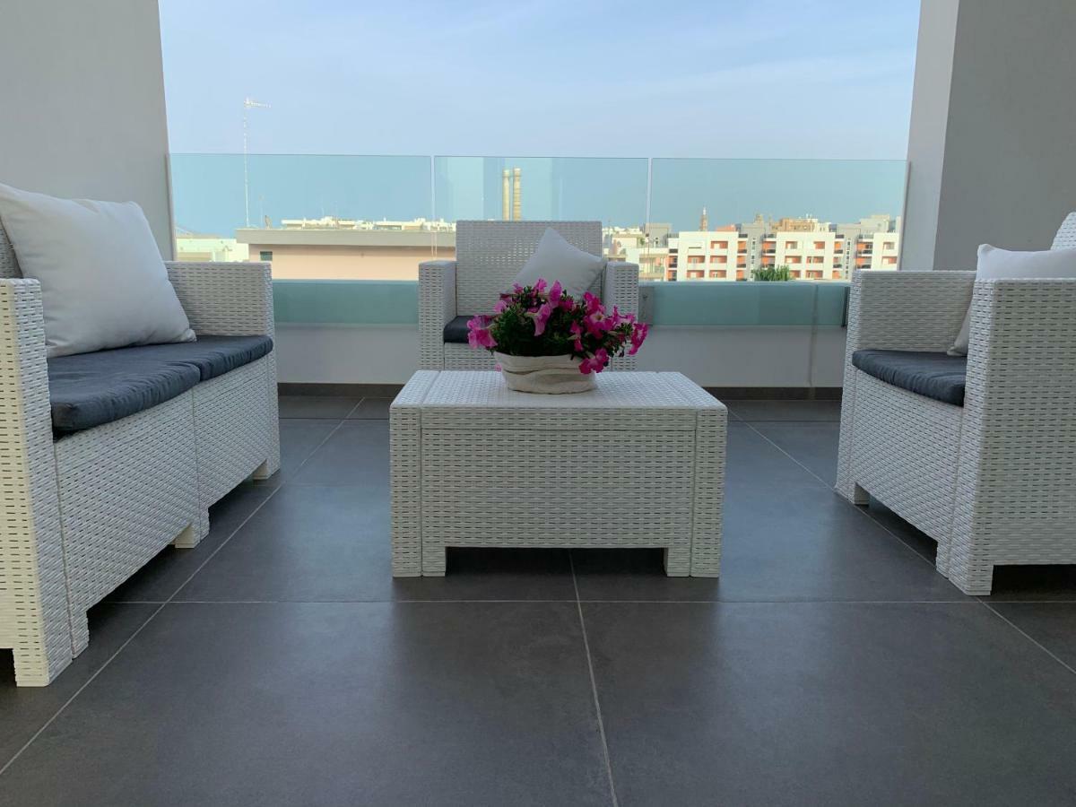 Ferienwohnung Fly On The Sea Monopoli Exterior foto